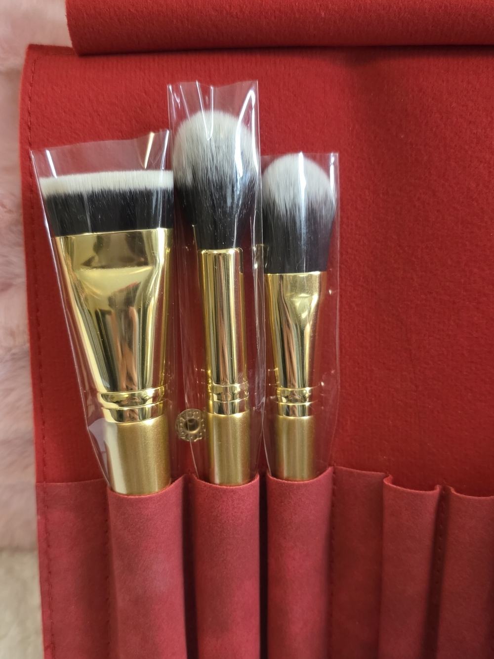 3-Piece Gold Makeup Brush Set with Red Pouch From Luxie